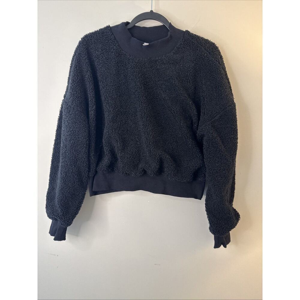 Fabletics Black Sherpa Fleece Mock Neck Cropped Sweatshirt PQ2045270-0001 Large